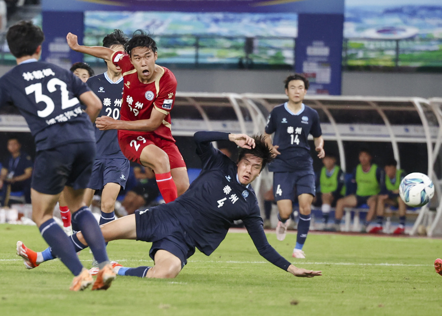 半岛体育培训-包含国内足球热门赛事燃情开战，吸引众多球迷关注的词条