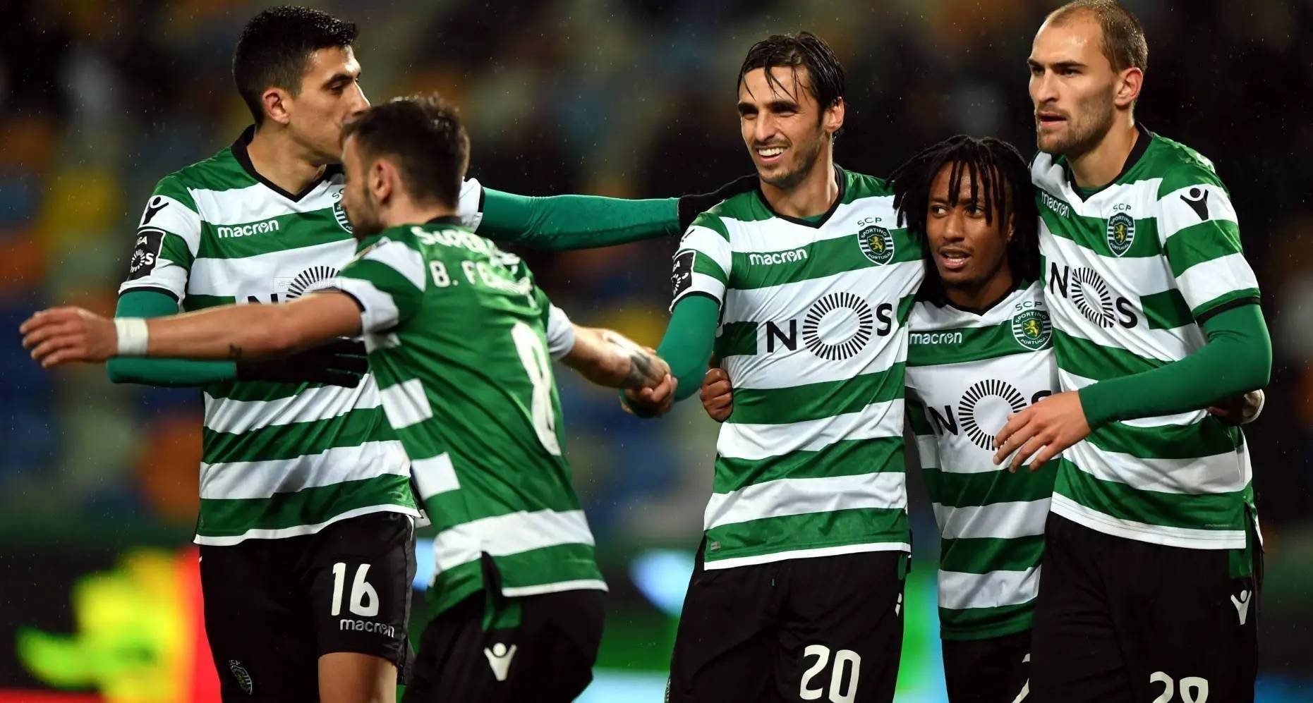 亚特兰大逆转阿贾克斯,动情球迷尽情欢呼的简单介绍 亚特兰大逆转阿贾克斯,动情球迷尽情欢呼的简单介绍