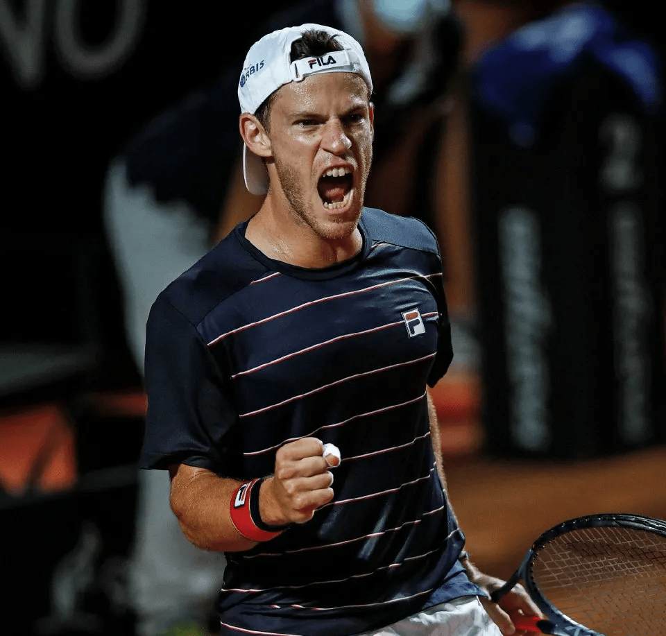 半岛体育中国官网-包含罗马打出进攻犀利，球员信心大增挑战高度的词条