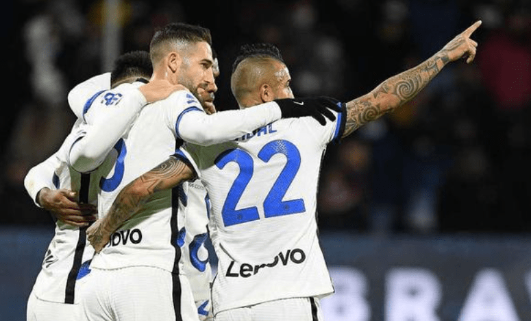 狂胜！里尔主场比击败对手，稳坐积分榜榜首