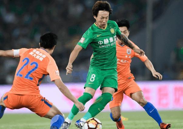 苏宁击败泰达,积分榜位列前茅 苏宁击败泰达,积分榜位列前茅