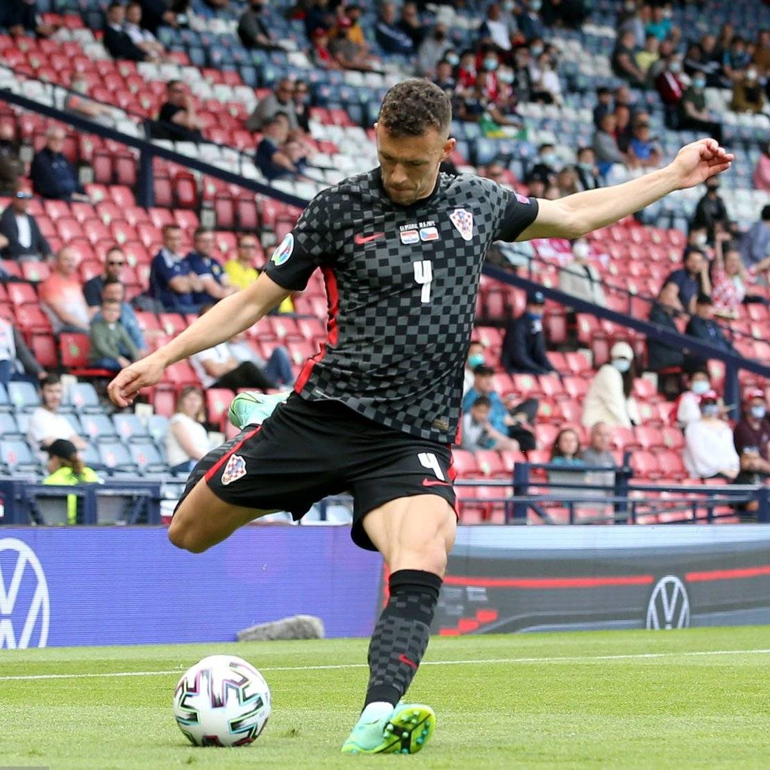 半岛体育活动-捷克队变阵不利，被迫接受失败