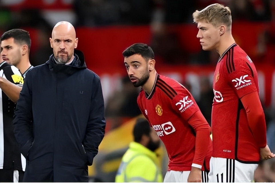 半岛体育网页版-史浩克客场不敌拜仁，遭遇重创联赛困境