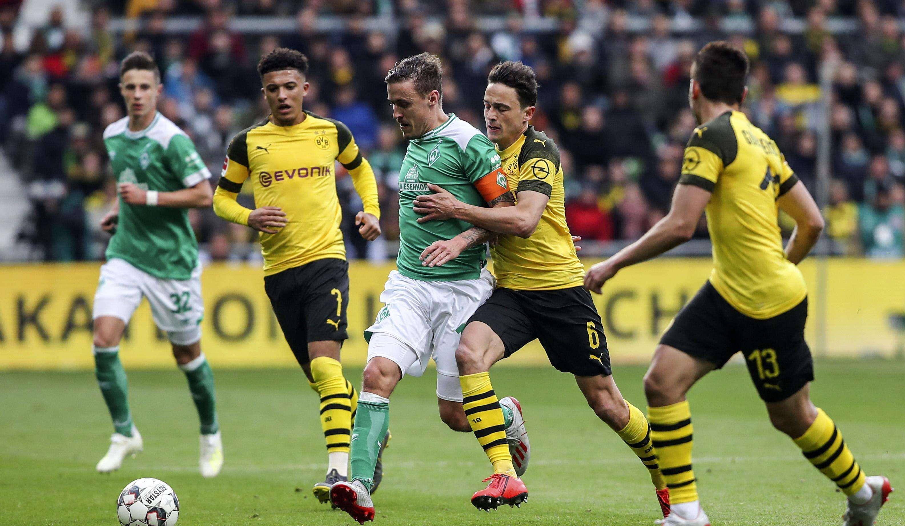 关于沃尔夫斯堡主场大胜,再现强队风采,稳坐积分榜榜首的信息 关于沃尔夫斯堡主场大胜,再现强队风采,稳坐积分榜榜首的信息