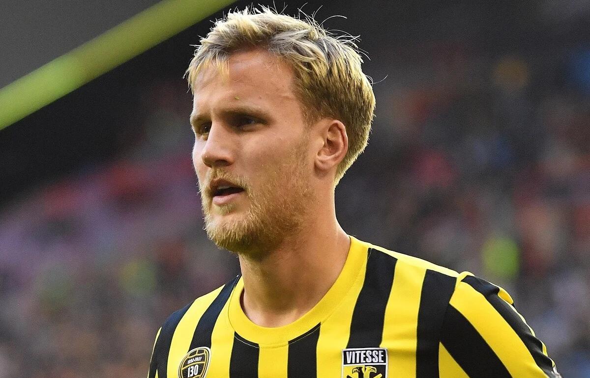 包含桑普多利亚新援亮相，展现球技魅力的词条